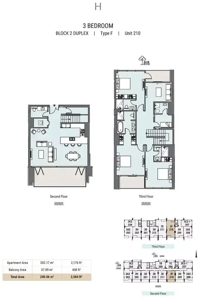 Планировка — 3-спальная, 240 м²